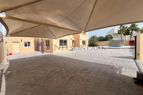 6 غرفة نوم  فيلا في الدوحة, Qatar رقم 58131 5