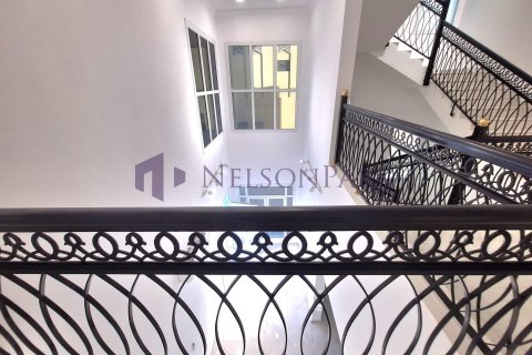 Villa de 7 dormitorios en Doha, Qatar No. 58132 17