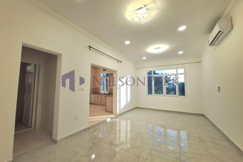 Villa de 7 dormitorios en Doha, Qatar No. 58132 16