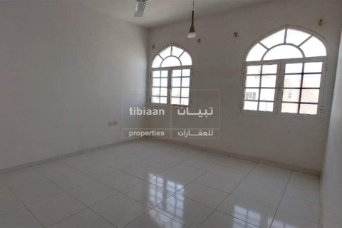Квартира с 3 спальнями в Al Ansab, Оман №53843 4