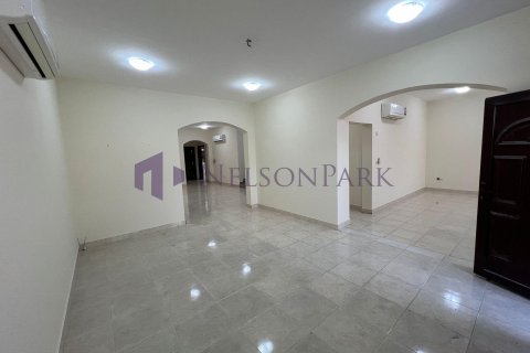 Villa de 5 dormitorios en Doha, Qatar No. 57897 17