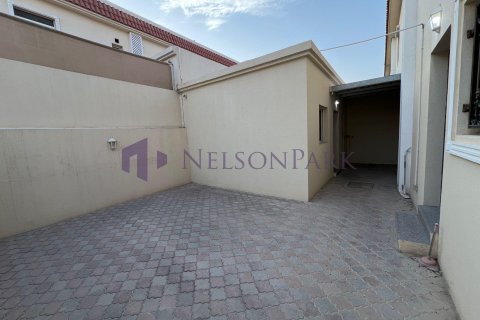 Villa de 5 dormitorios en Doha, Qatar No. 57897 3