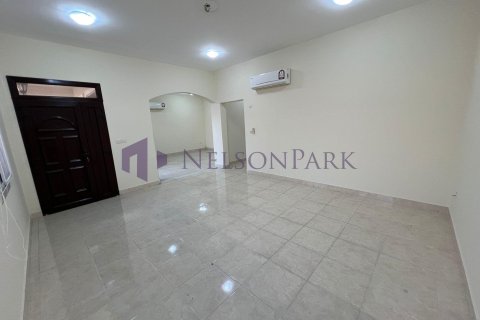 Villa de 5 dormitorios en Doha, Qatar No. 57897 16