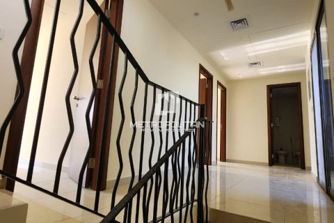 Villa de 4 chambres à Al Hamra Village, UAE No. 129975 4