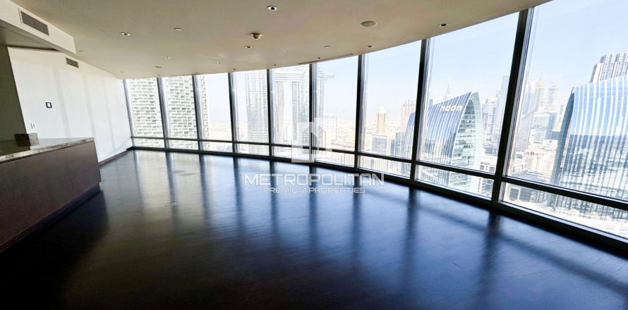 Apartment de 3 dormitorios en Downtown Dubai (Downtown Burj Dubai), UAE No. 129822