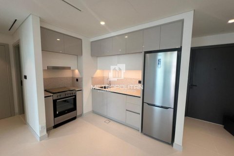 Appartement de 1 chambre à EMAAR Beachfront, UAE No. 128235 6
