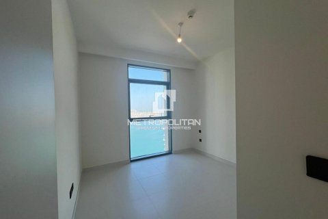 Appartement de 1 chambre à EMAAR Beachfront, UAE No. 128235 8