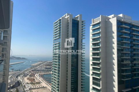 Appartement de 1 chambre à EMAAR Beachfront, UAE No. 128235 11