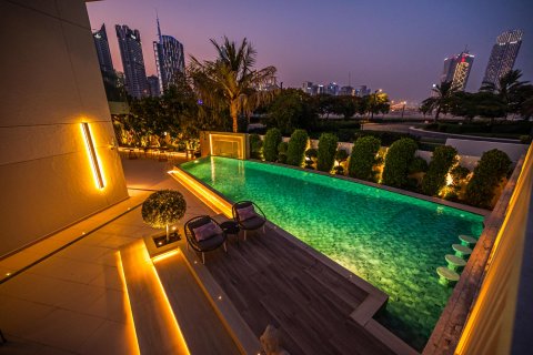 7 bedrooms Villa in District One, UAE No. 202425