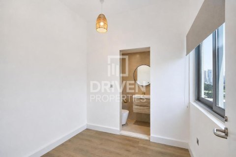Apartment de 2 dormitorios en Azure Residences, UAE No. 191925 13