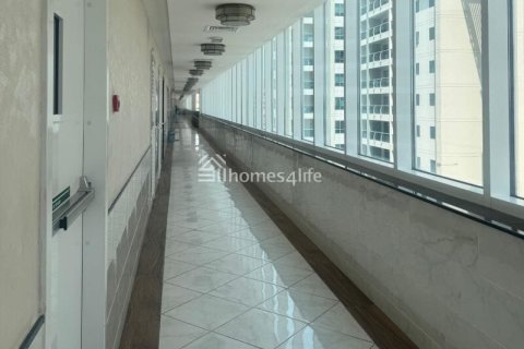 2 bedrooms Apartment in Glitz, UAE No. 166944 26