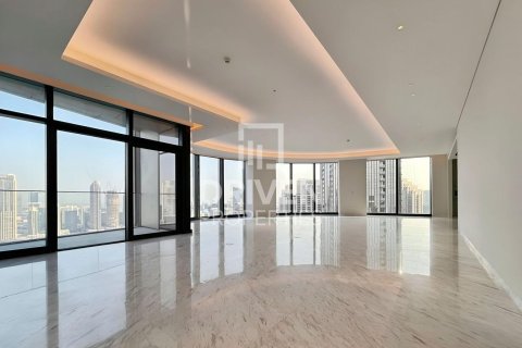 4 bedrooms Apartment in Opera District, UAE No. 201327