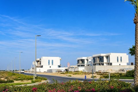 Земельный участок 929м² в Джабаль-Али, ОАЭ №165320 10