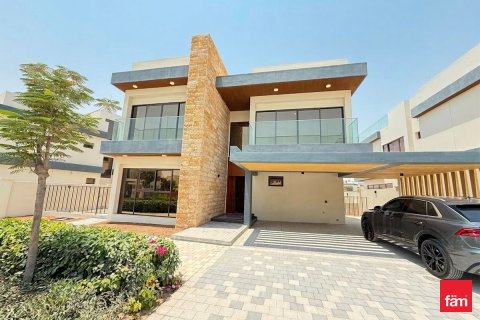 6 bedrooms Villa in Dubai, UAE No. 203451