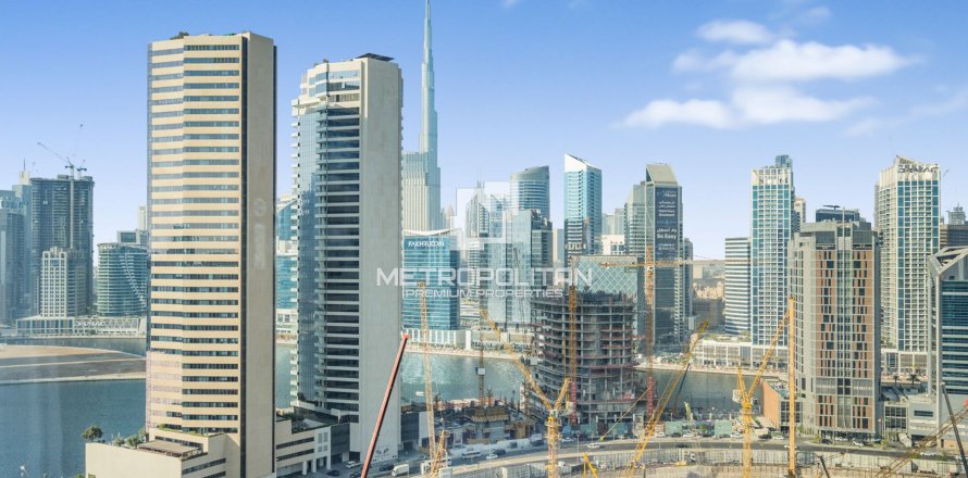 1 غرف نوم شقة في الخليج التجاري, الإمارات العربية المتحدة رقم 128561