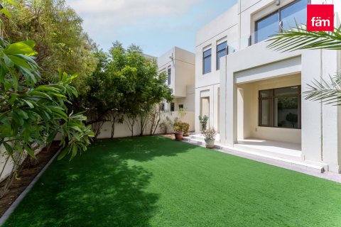 3 bedrooms Villa in Reem, UAE No. 205361
