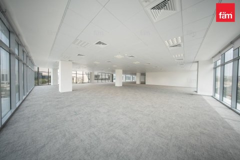 289m² Office in Dubai, UAE No. 186273