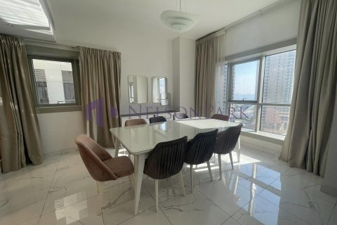 3 bedrooms Apartment in Doha, Qatar No. 57254 20