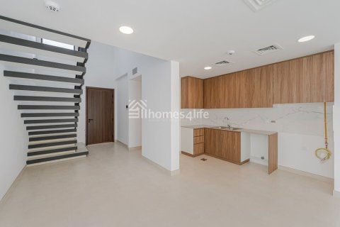 Townhouse de 4 dormitorios en Town Square, UAE No. 168627