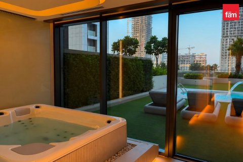 1 bedroom Apartment in Business Bay, UAE No. 186979 11