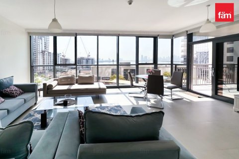 2 bedrooms Apartment in Dubai, UAE No. 186977