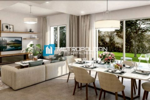 Villa de 4 dormitorios en Khalifa City, UAE No. 149760 5