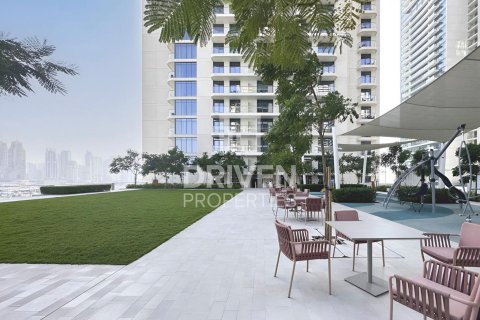 3 bedrooms Apartment in EMAAR Beachfront, UAE No. 193092 5