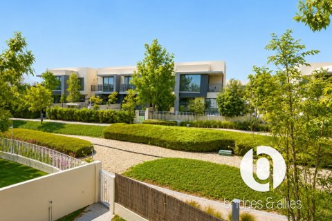 4 bedrooms Villa in Dubai Hills Estate, UAE No. 188388 11