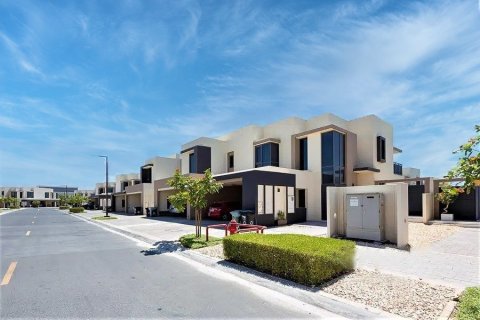4 bedrooms Villa in Dubai Hills Estate, UAE No. 188385