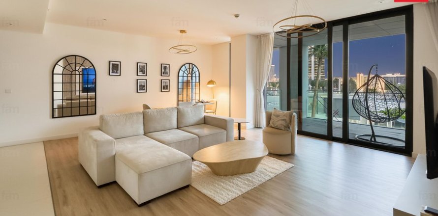 Apartment de 2 dormitorios en Al Wasl, UAE No. 123286