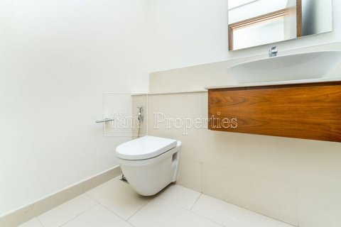 Apartment de 2 dormitorios en Al Wasl, UAE No. 123286 5