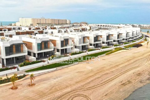 3 غرف نوم تاون هاوس في Mina Al Arab, الإمارات العربية المتحدة رقم 9979 5