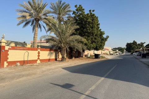 7 bedrooms Villa in Ras Al Khaimah, UAE No. 184295