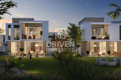 4 bedrooms Villa in EMAAR South, UAE No. 202076