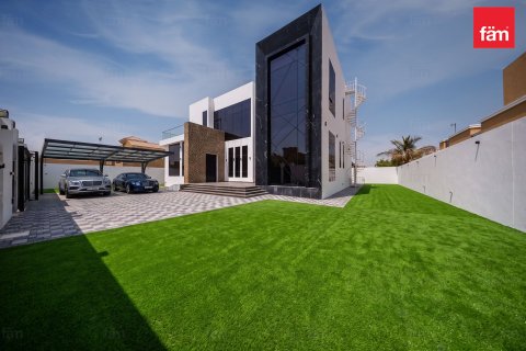 Studio Villa in Al Barsha, UAE No. 198304