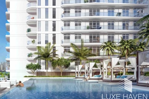 Apartment de 3 dormitorios en EMAAR Beachfront, UAE No. 8835 6