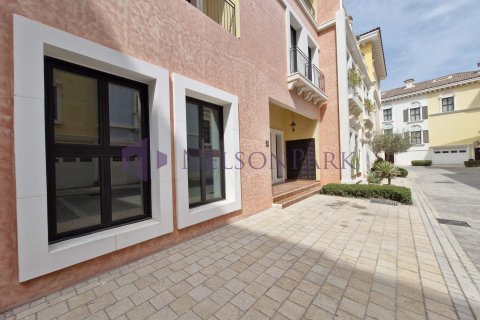 Townhouse de 3 chambres à Doha, Qatar No. 57146 7