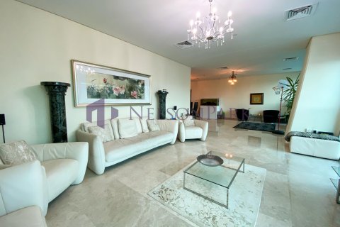 3 غرف نوم شقة في الدوحة, Qatar رقم 57116