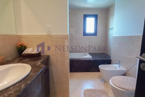 Apartment de 2 dormitorios en Doha, Qatar No. 57147 10