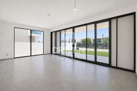 5 bedrooms Villa in Jebel Ali, UAE No. 201347