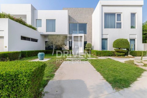 4 bedrooms Villa in The Nest, UAE No. 204283