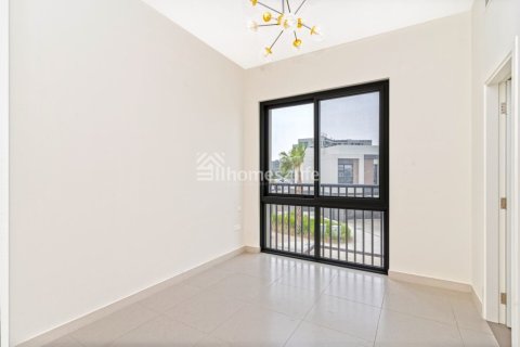 Townhouse de 4 chambres à The Pulse, UAE No. 165909 3