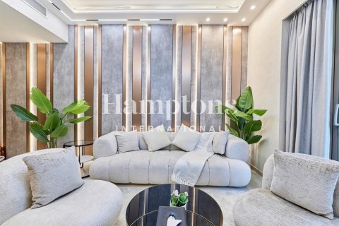 Квартира с 2 спальнями в Grandeur Residences, ОАЭ №199576 17
