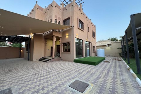 4 bedrooms Villa in Ras Al Khaimah, UAE No. 183673