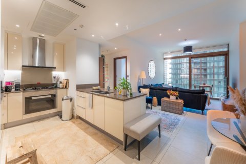 Apartment de 2 dormitorios en Dubai Marina, UAE No. 183378