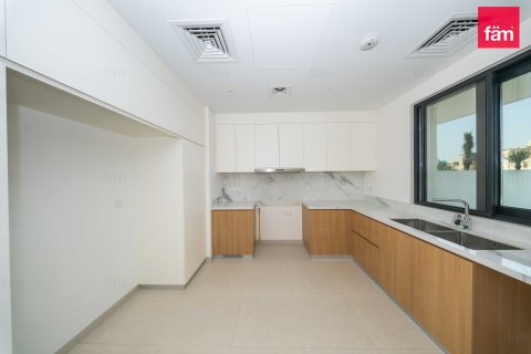 3 bedrooms Townhouse in Jebel Ali, UAE No. 188319 4