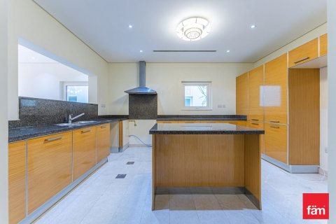 3 bedrooms Townhouse in Al Furjan, UAE No. 184393 21