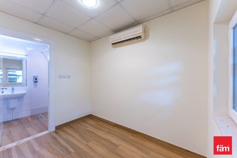 3 bedrooms Townhouse in Al Furjan, UAE No. 184393 12