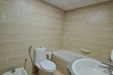 3 bedrooms Apartment in Muscat, Oman No. 54326 4