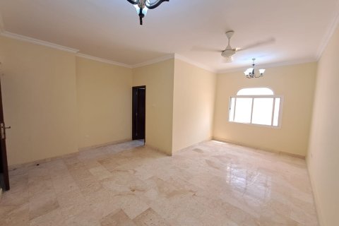 Apartment de 2 dormitorios en Muscat, Oman No. 54279 6